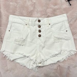 Bullhead white denim shorts